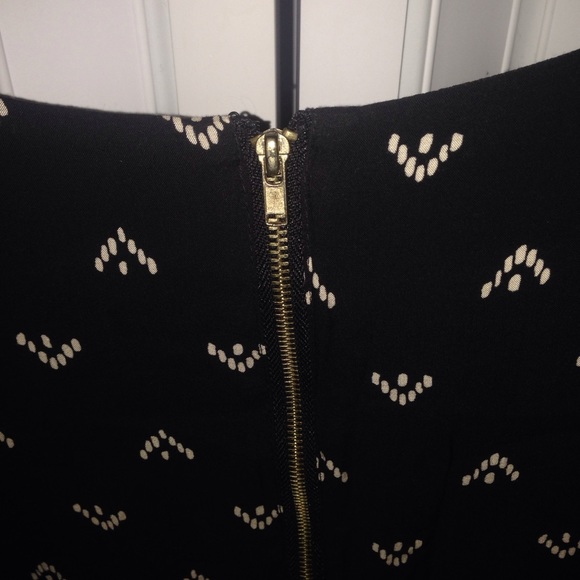 NOT FOR SALE RIGHT NOW! Black Forever 21 Dress Size Large - Picture 6 of 8